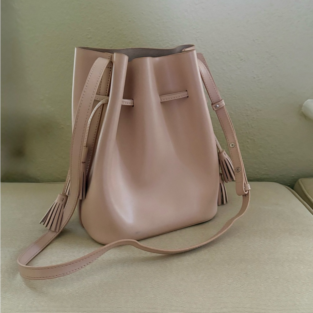 Designer Look Crossbody Bucket Bag